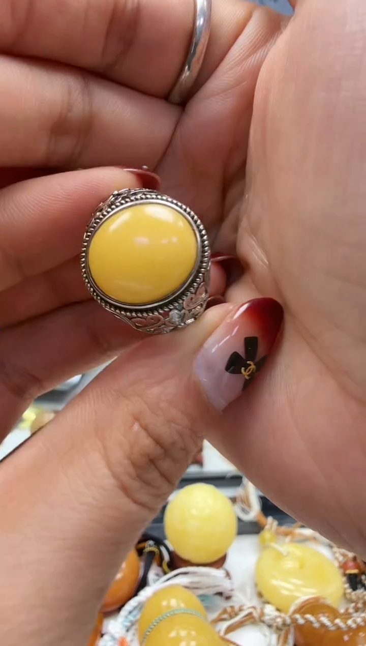 裸石琥珀银S925镶嵌如图