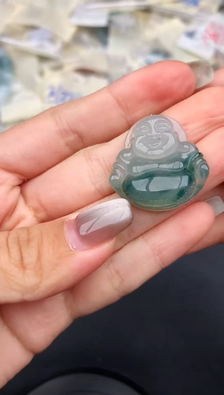 未镶嵌挂件翡翠—