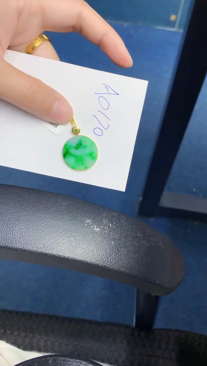 【闪购商品】翡翠颈饰18K金镶嵌000000000