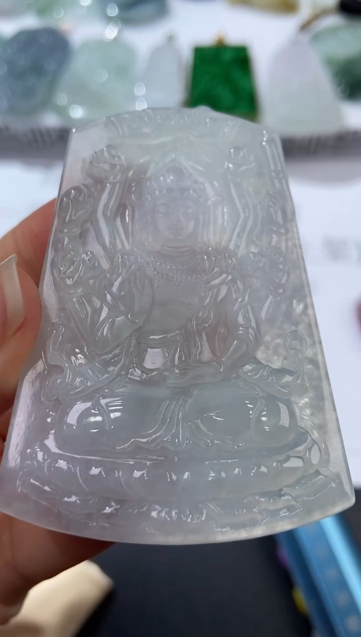 颈饰未镶嵌翡翠君****军379523