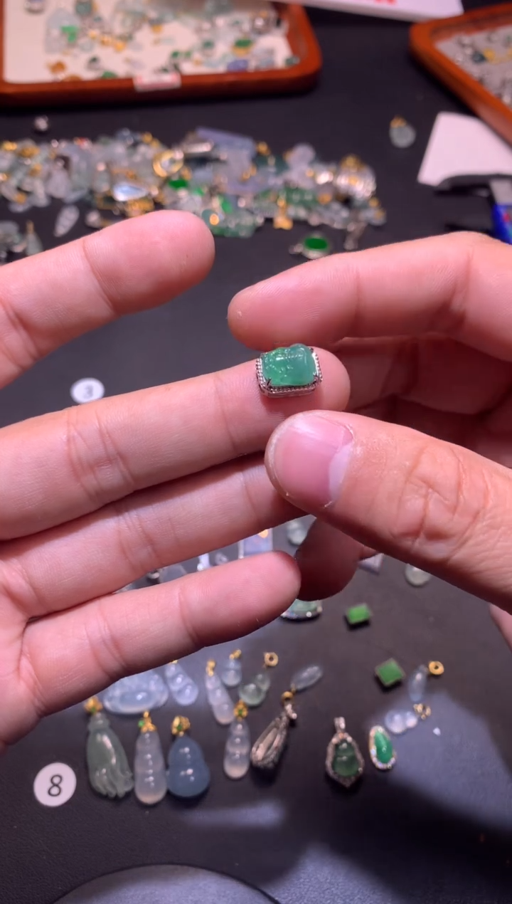 【闪购商品】翡翠吊坠(不含链)银S925镶嵌1