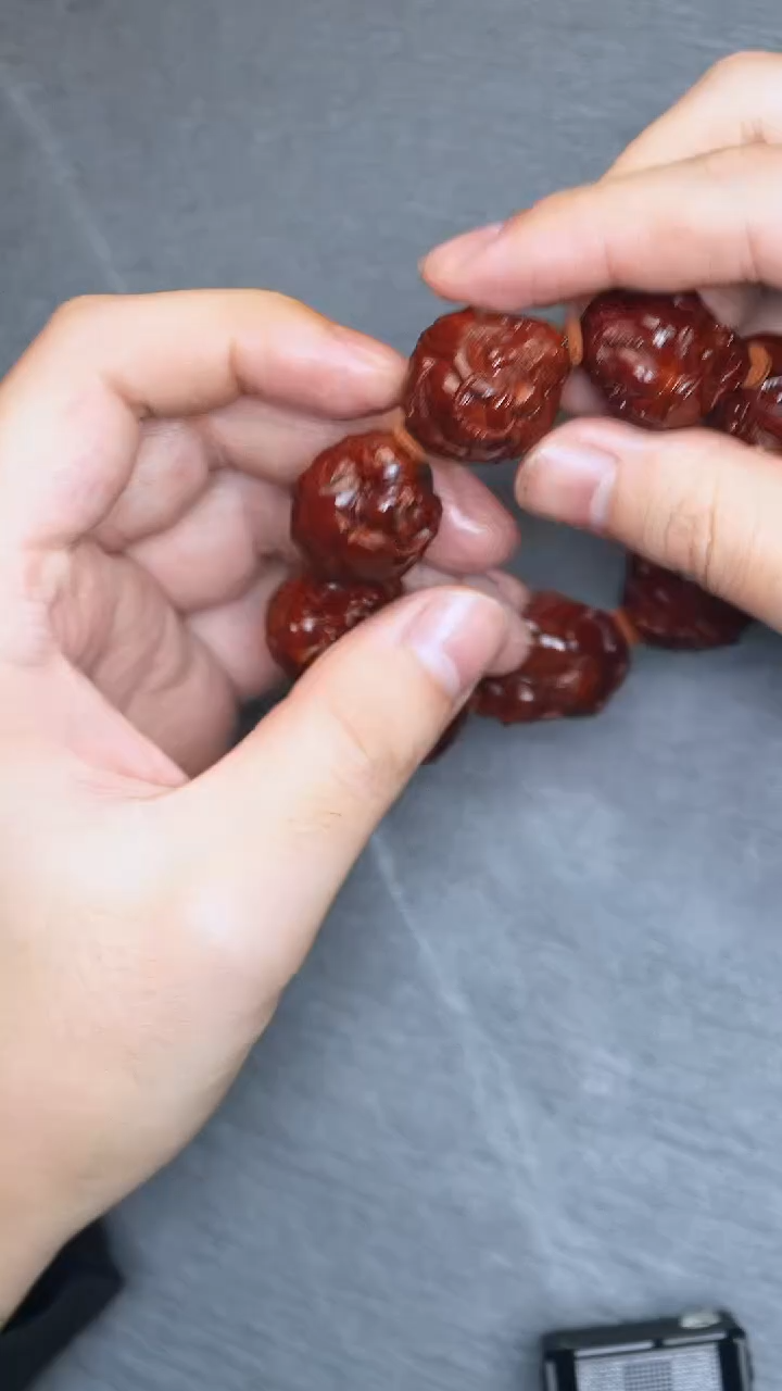 【闪购商品】橄榄核手串回血18号