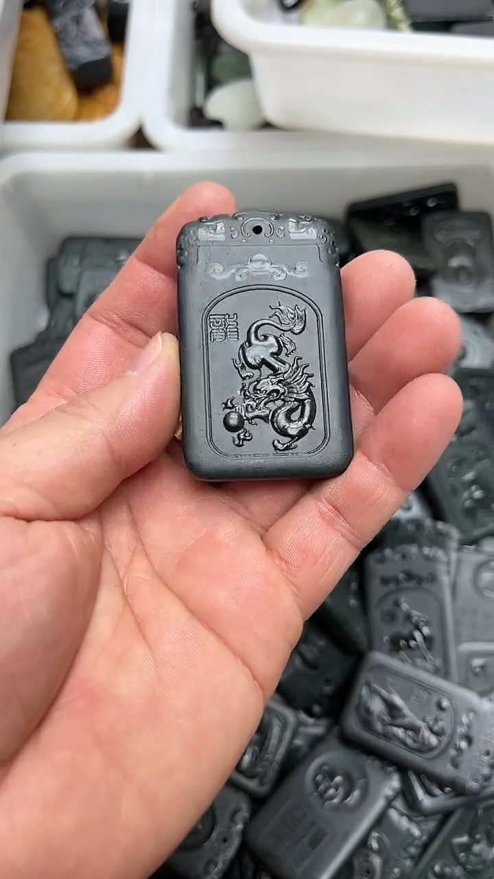 吊坠(不含链)未镶嵌和田玉1