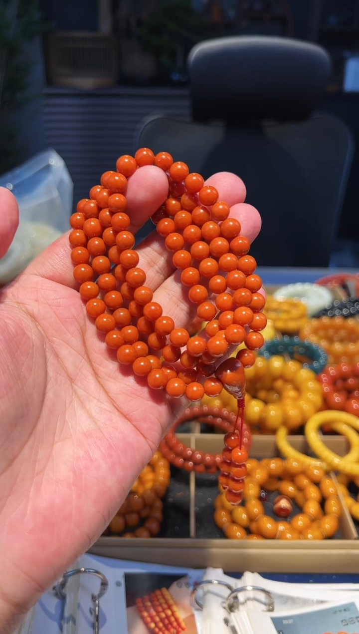 手串未镶嵌南红玛瑙8+108圆珠
