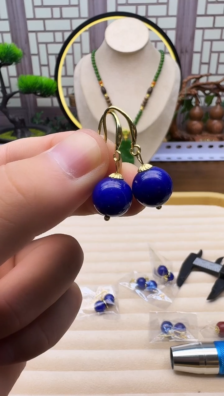 14K金镶嵌青金石耳饰E235  