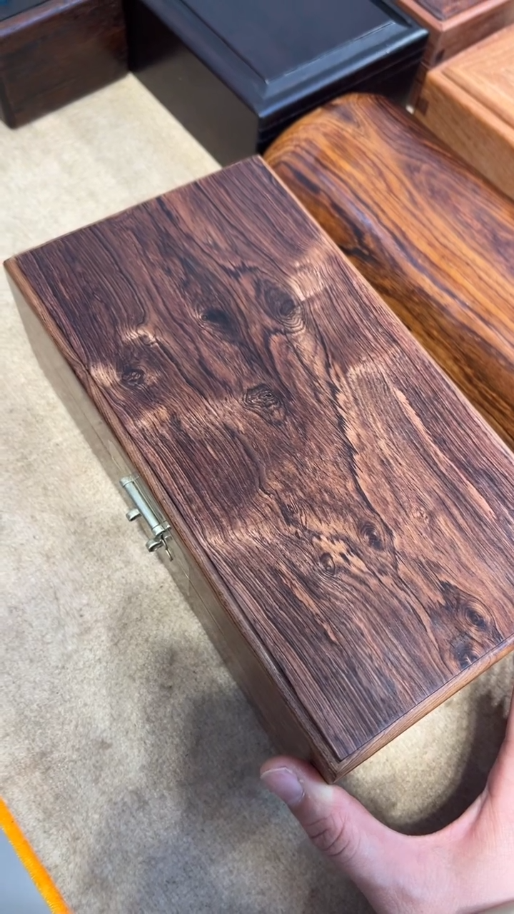 【闪购商品】木黄花梨素面首饰盒