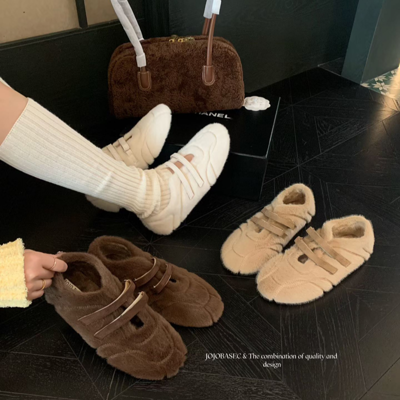 秋冬氛围感~圆头平底加绒保暖单鞋魔术贴懒人休闲鞋德训毛毛鞋女