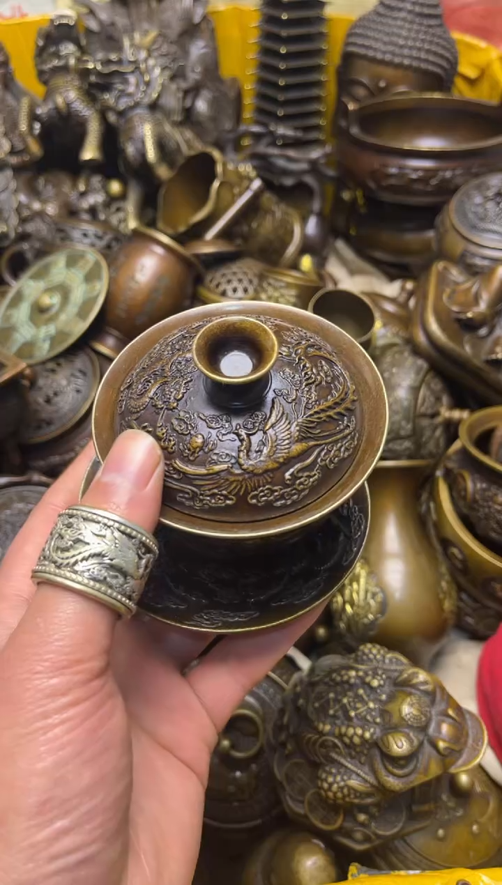 精美铜器，点击下单