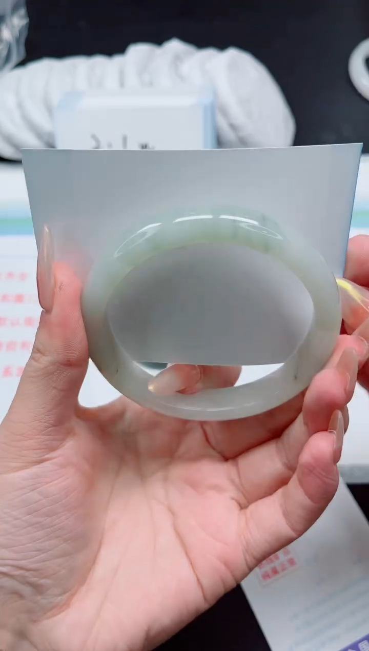 【闪购商品】石英质玉手镯未镶嵌719-62.3