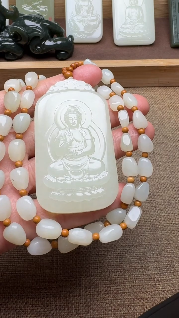 【闪购商品】和田玉颈饰未镶嵌花甲