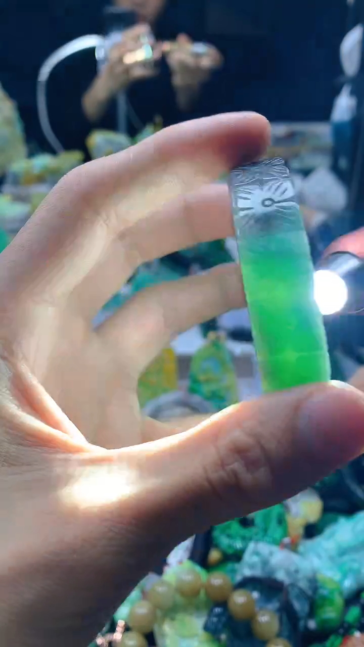 颈饰未镶嵌翡翠天然缅甸翡翠a货