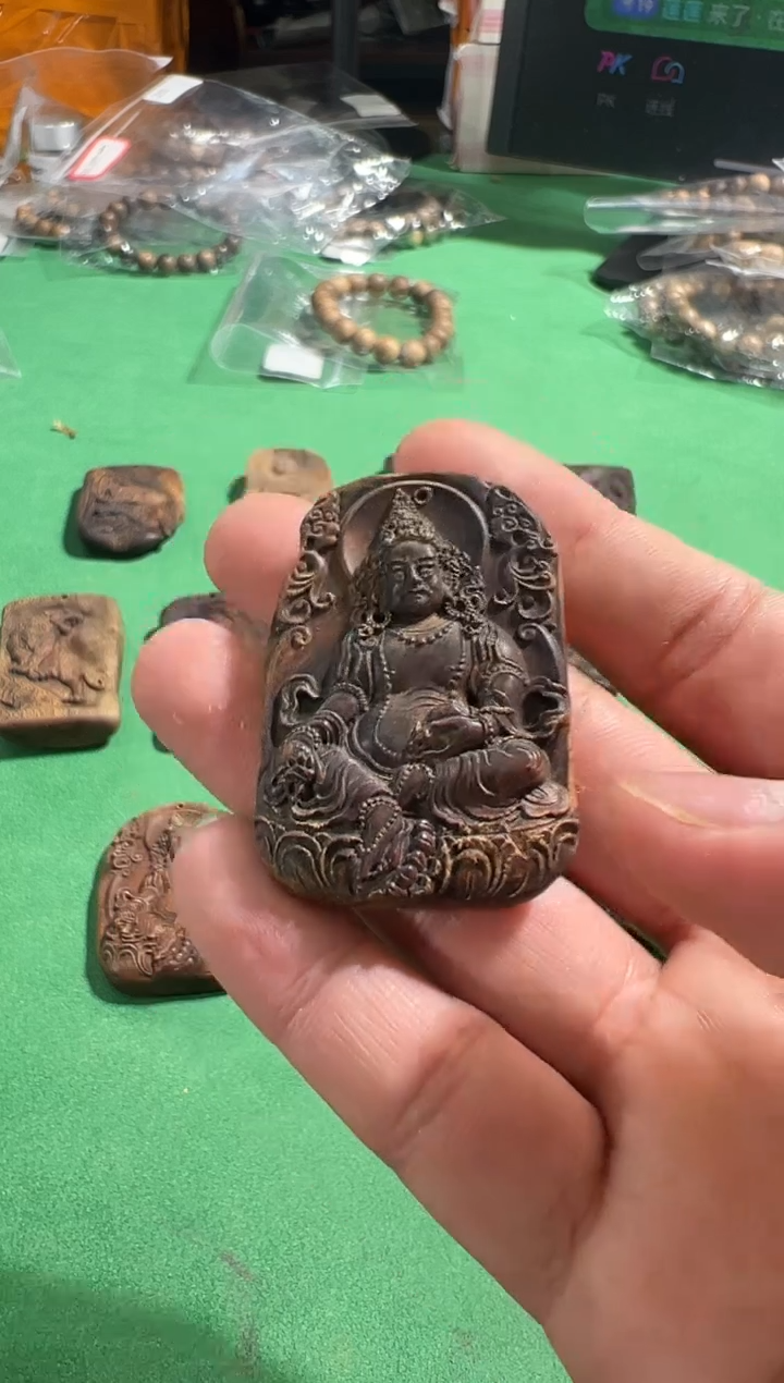 【闪购商品】沉香吊坠85号多样性发一