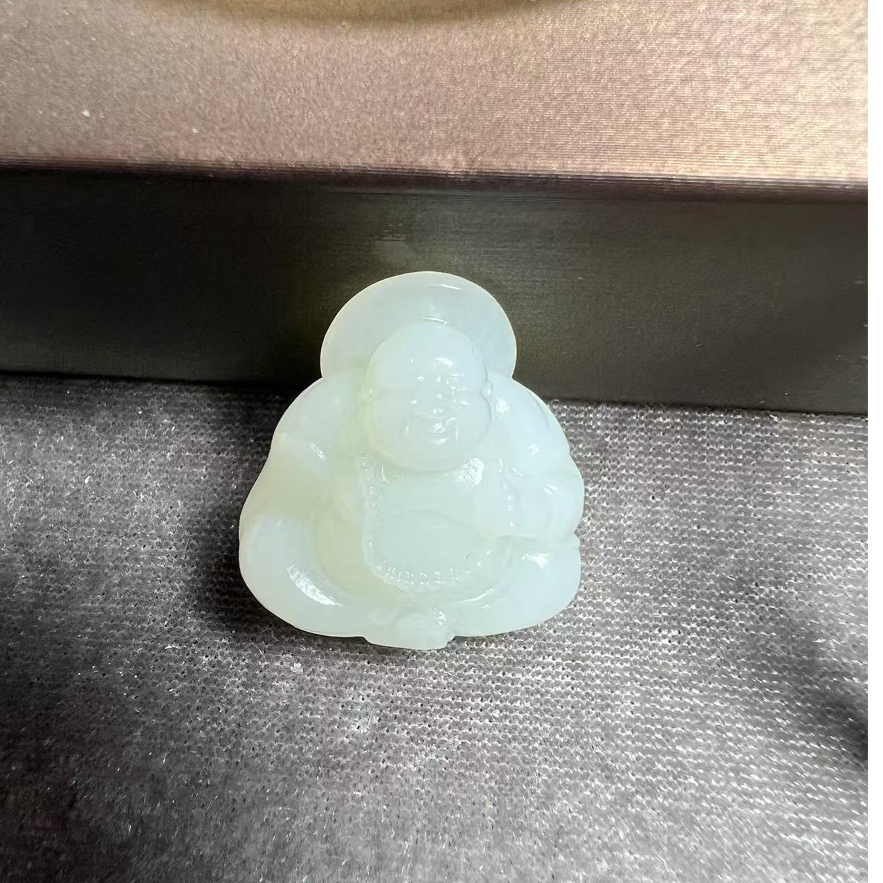 和田玉俄料佛公.