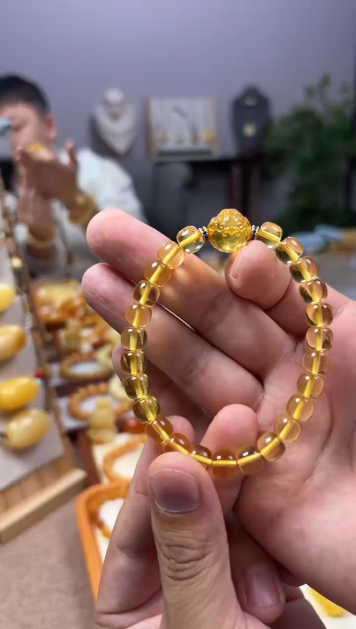 【闪购商品】蜜蜡裸石未镶嵌手串