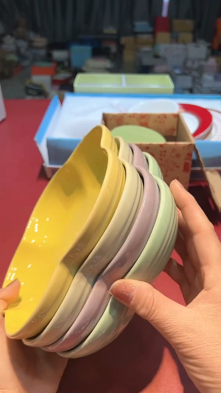 【闪购商品】瓷片锅碗瓢盆一件不剩