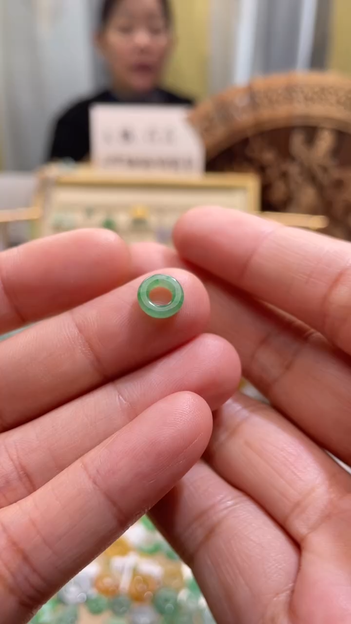 颈饰未镶嵌翡翠甜甜圈