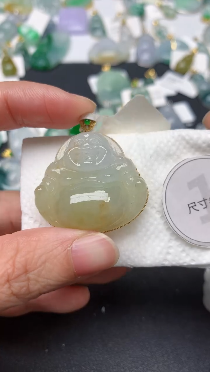 颈饰18K金镶嵌翡翠天然缅甸A货翡翠