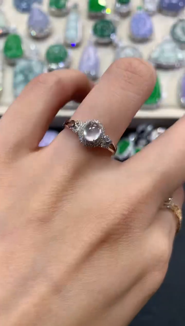 【闪购商品】翡翠戒指18K金镶嵌q9