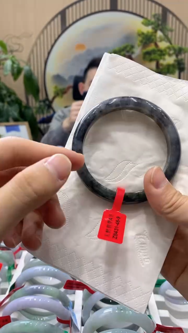 【闪购商品】翡翠手镯未镶嵌0000013429