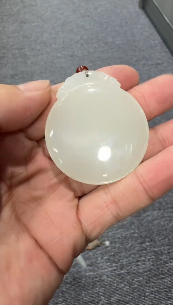 【闪购商品】和田玉吊坠未镶嵌圆牌