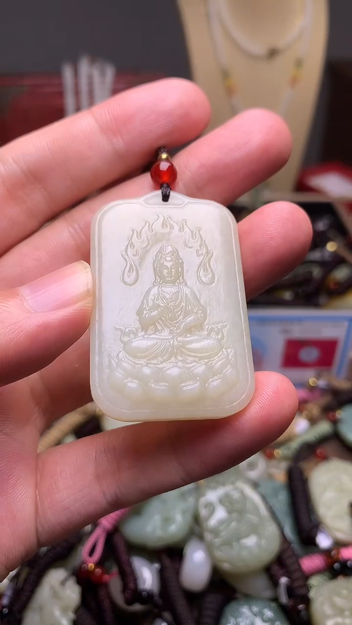 颈饰未镶嵌和田玉新疆料青海料清水和田玉吊坠