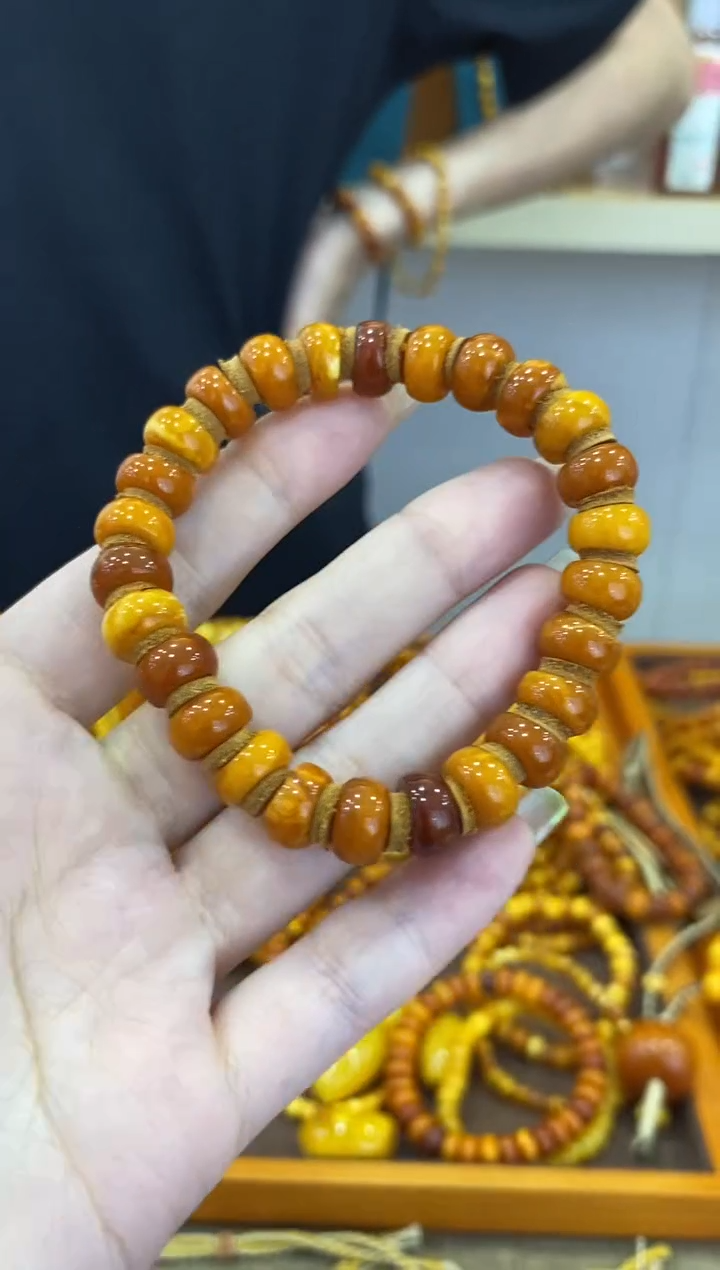 未镶嵌蜜蜡裸石E73（多样性发一件）