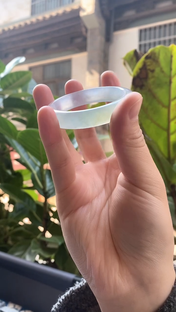 【闪购商品】翡翠手镯未镶嵌51圈