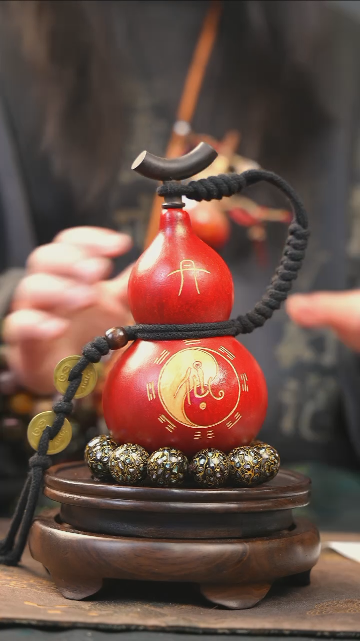 【闪购商品】YM197大漆酒葫芦不包手串及旋转底座