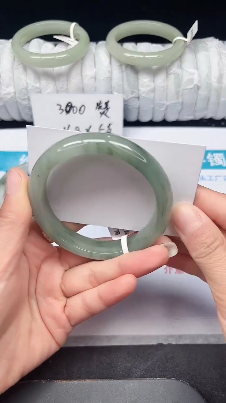 未镶嵌手镯石英质玉168-58/59