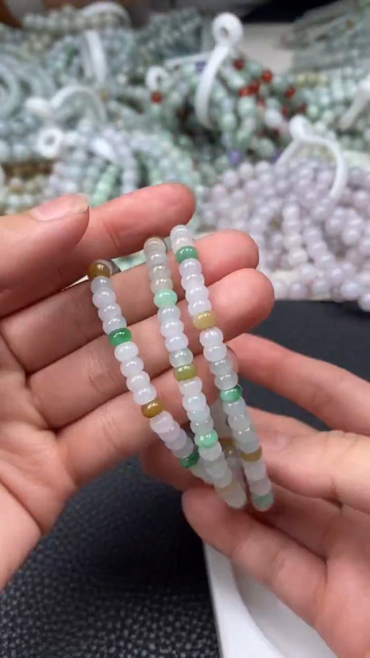 【闪购商品】翡翠挂件未镶嵌手串多样性发其一