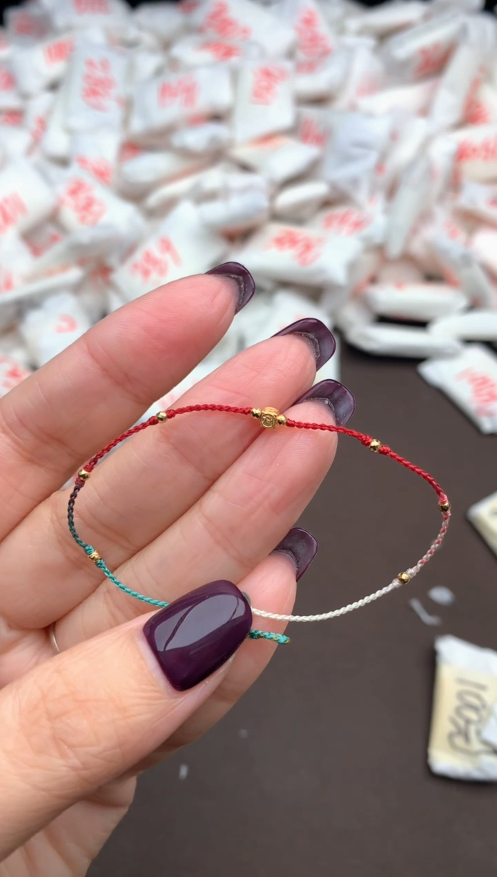 【闪购商品】翡翠手绳未镶嵌多样性发货（发一个）