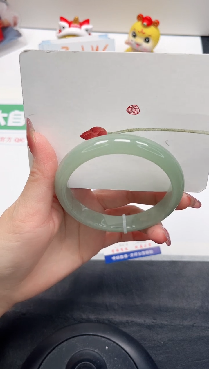 【闪购商品】石英质玉手镯未镶嵌383-64