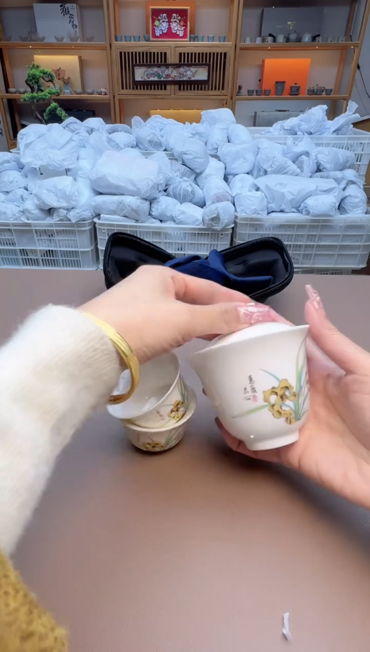 【闪购商品】其他瓷制品S1111111111111