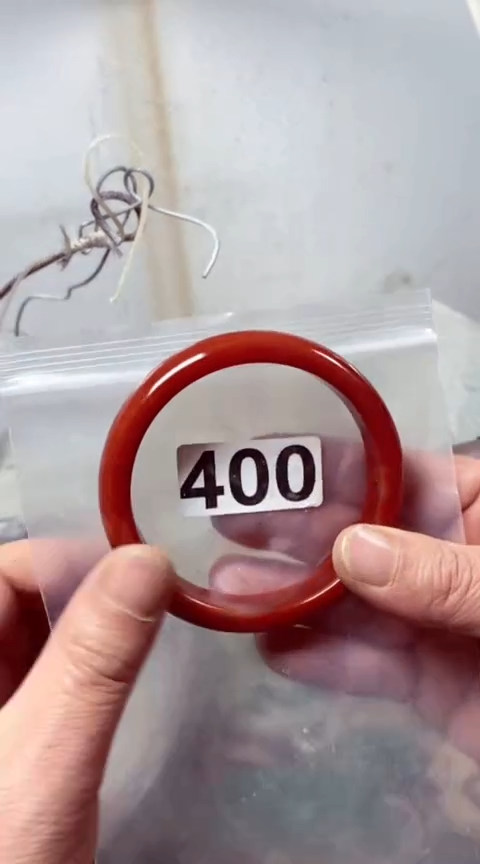 【闪购商品】石英质玉手镯未镶嵌66+400