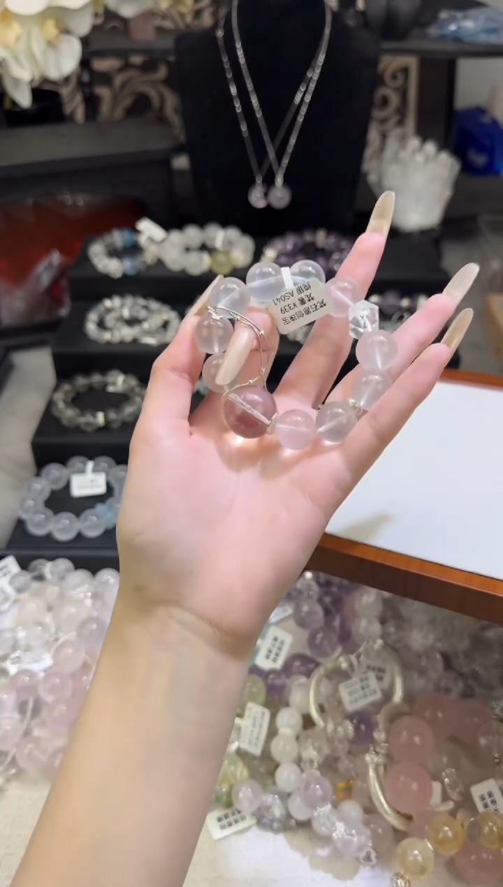 水晶手链未镶嵌天然水晶 多样性发其一