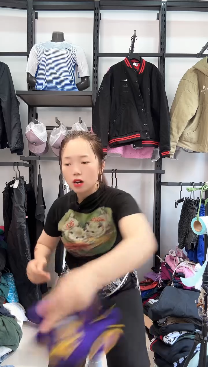 2421编码  瑕疵直播间过款为准 尺码