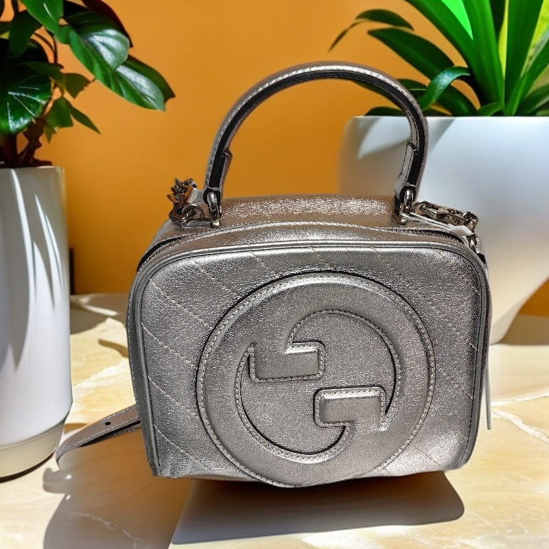 95新 GUCCI/古驰 Blondie系列银色相机包G3780