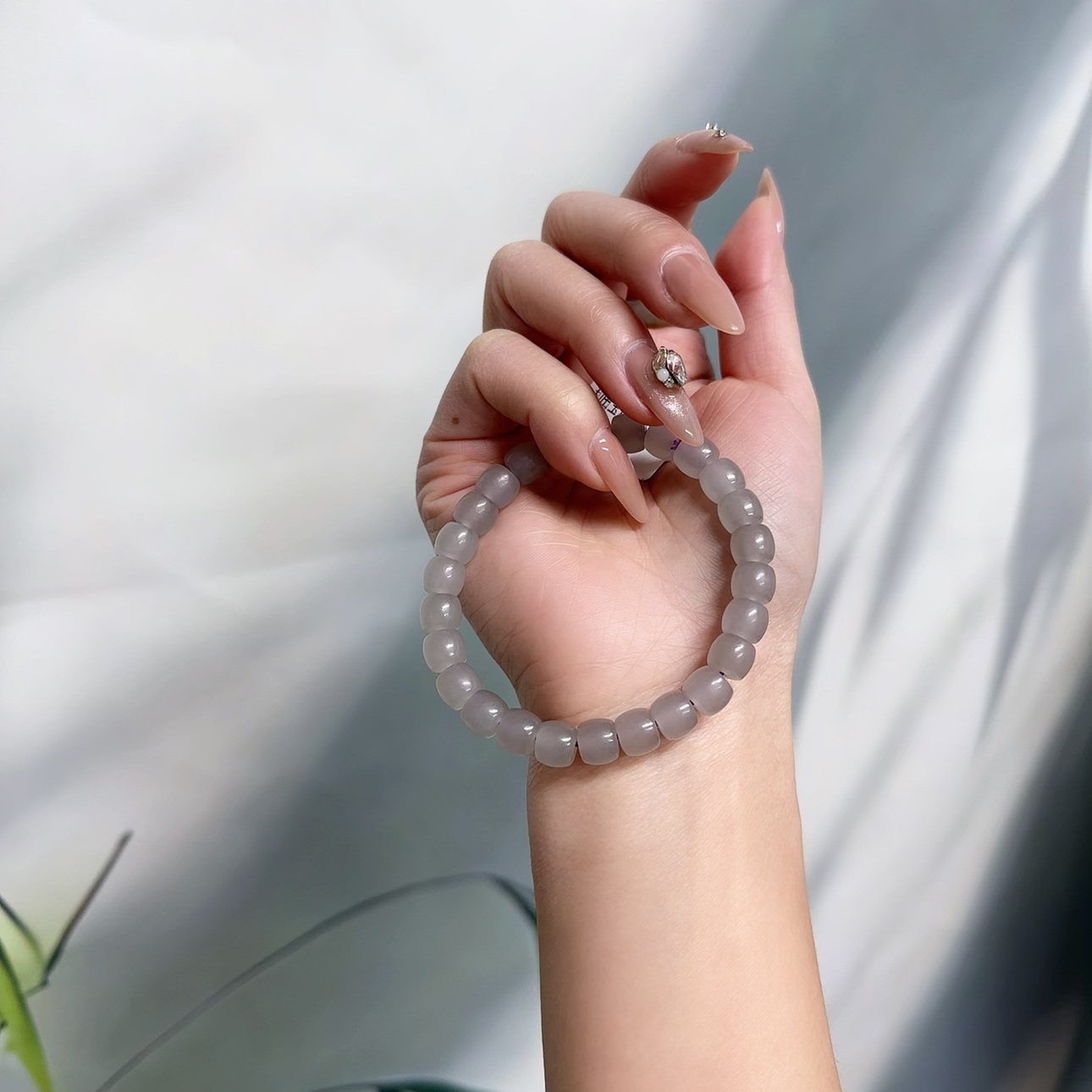 【妯娌严选珠宝】和田玉烟紫直切手串卡8 多样性发其一