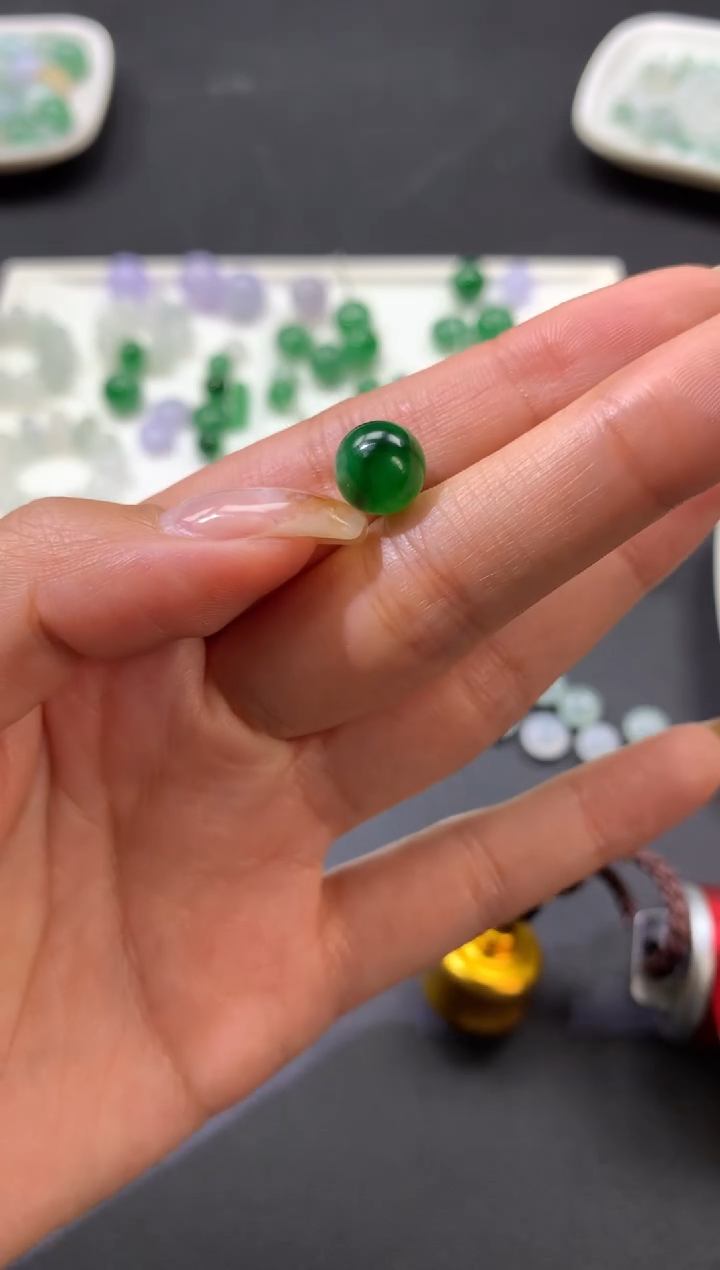 【闪购商品】定制翡翠未镶嵌珠5