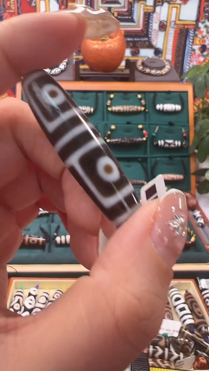 玛瑙/玉髓（覆膜）颈饰未镶嵌12.（微瑕）