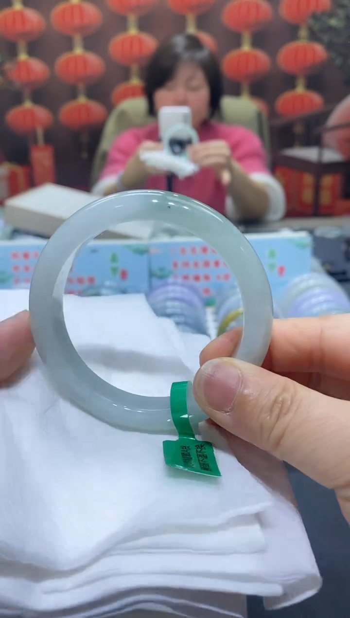 【闪购商品】翡翠手镯未镶嵌00009328