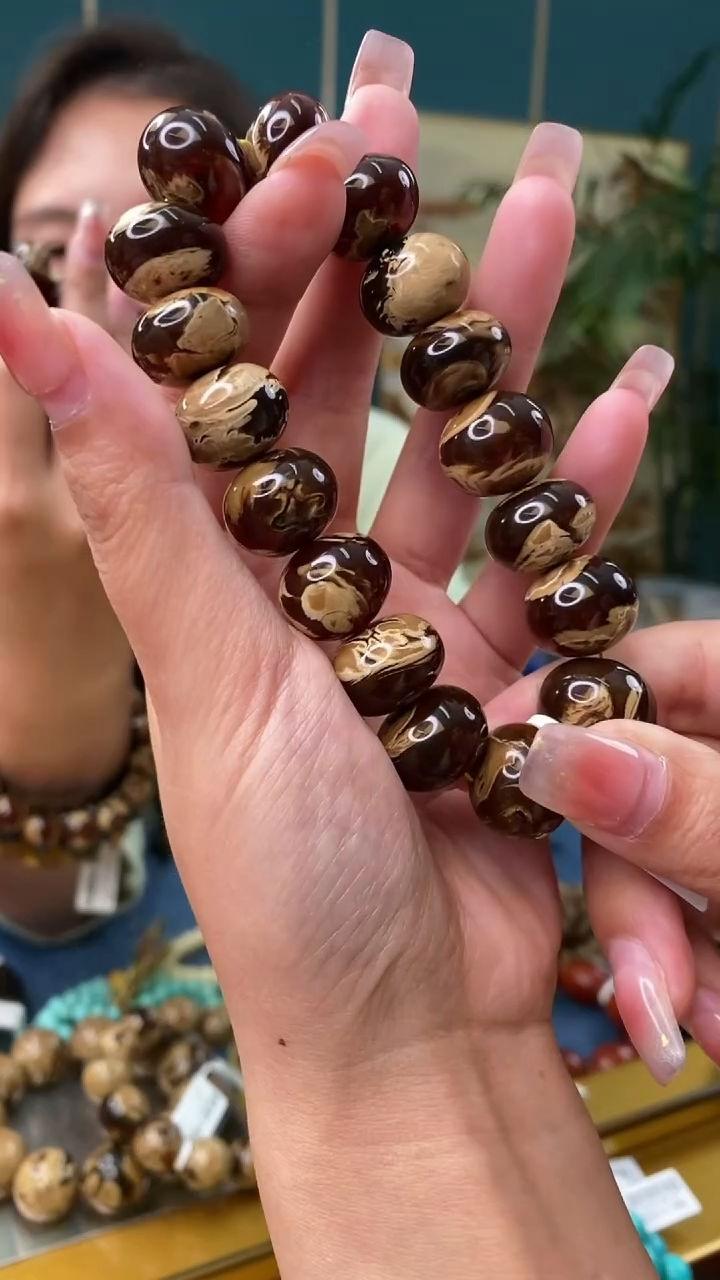 【闪购商品】琥珀裸石未镶嵌2/26-GM-#134