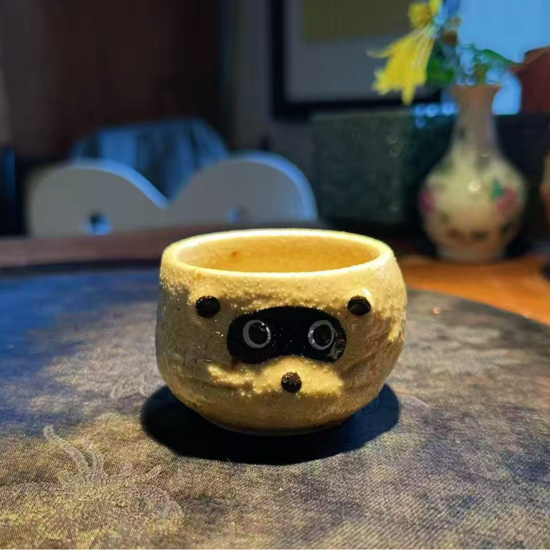 奶黄小浣熊闲饮杯