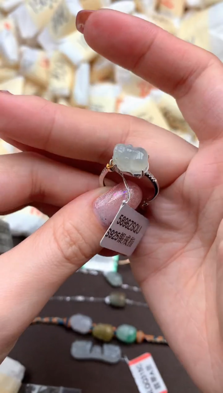 【闪购商品】翡翠戒指银S925镶嵌一