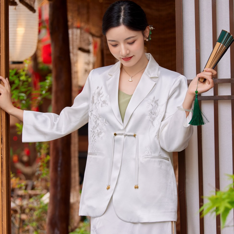 春季新中式西装外套职业装复古气质百搭高级感醋酸上衣