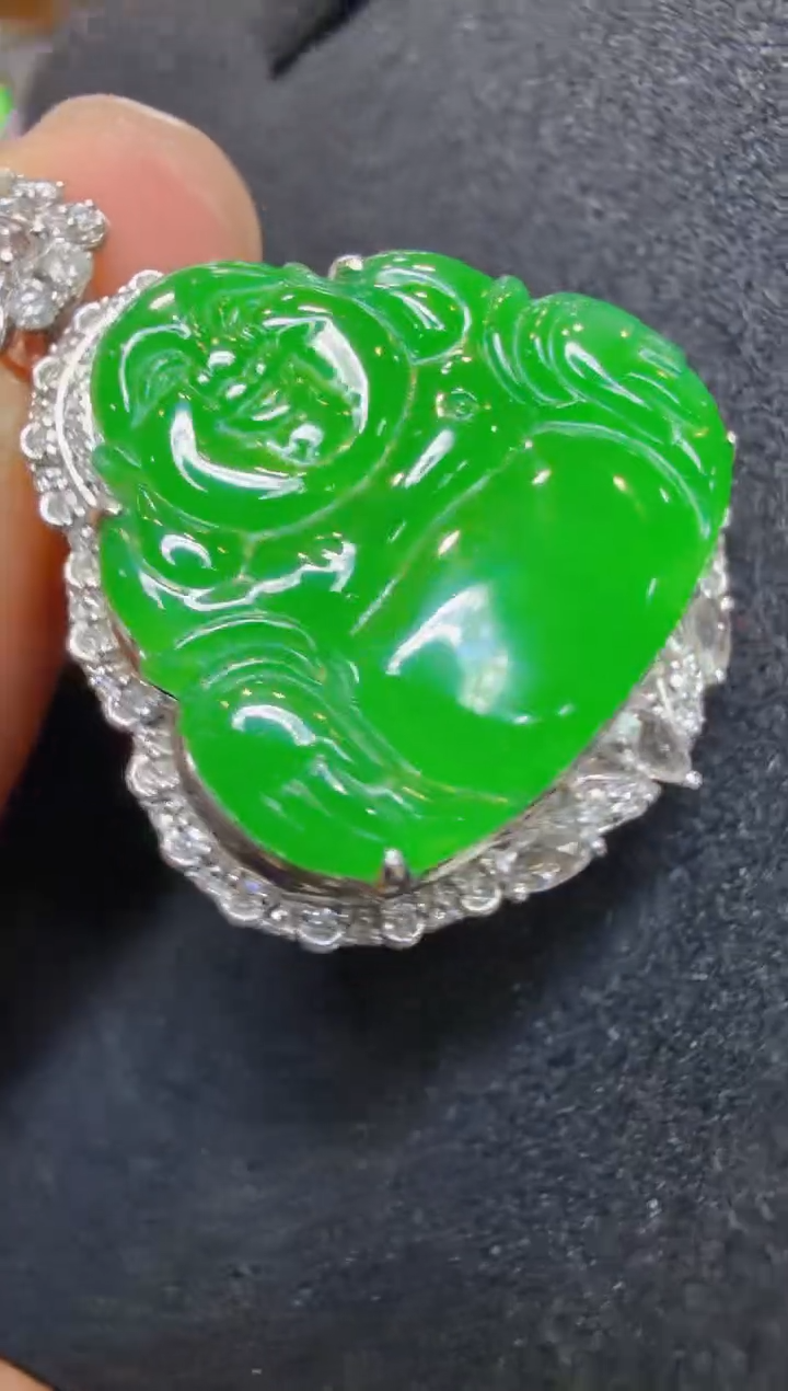 吊坠(不含链)18K金镶嵌翡翠多样性团购发一件