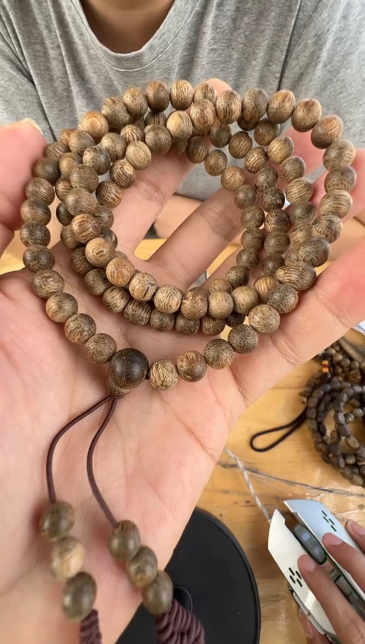 沉香手串菩萨棋07圆珠多圈多样性发一