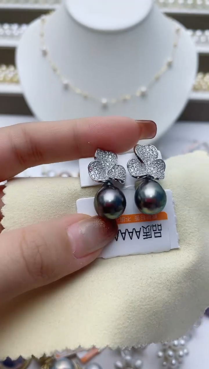 【闪购商品】海水珍珠耳饰银S925镶嵌W96
