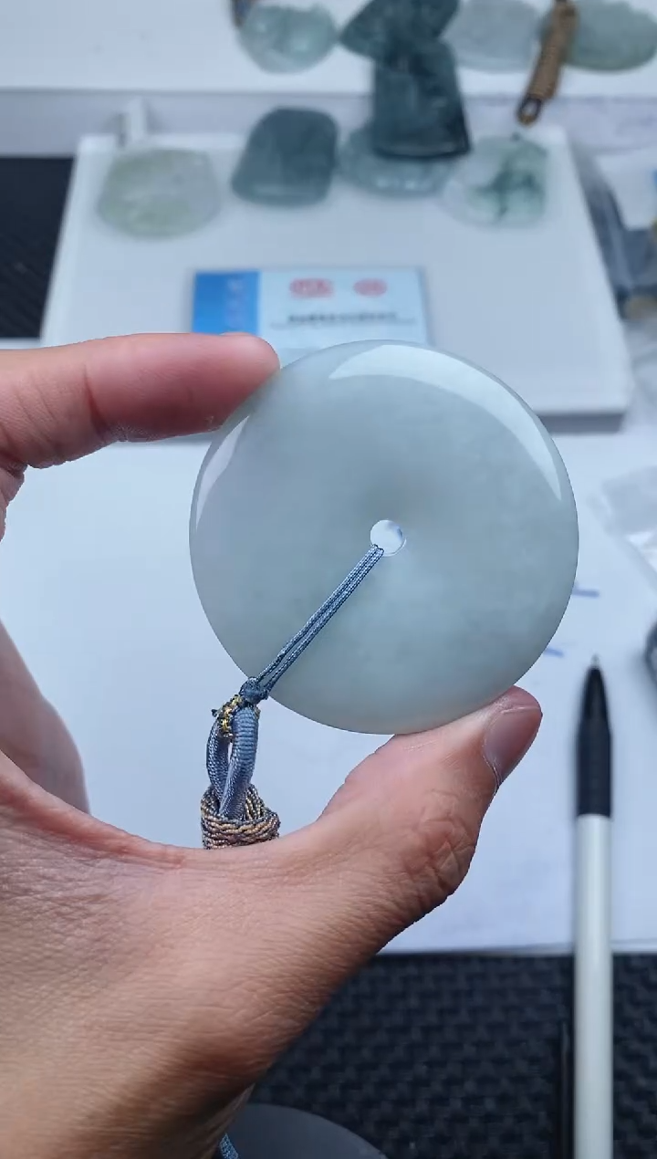 翡翠未镶嵌颈饰111111111111