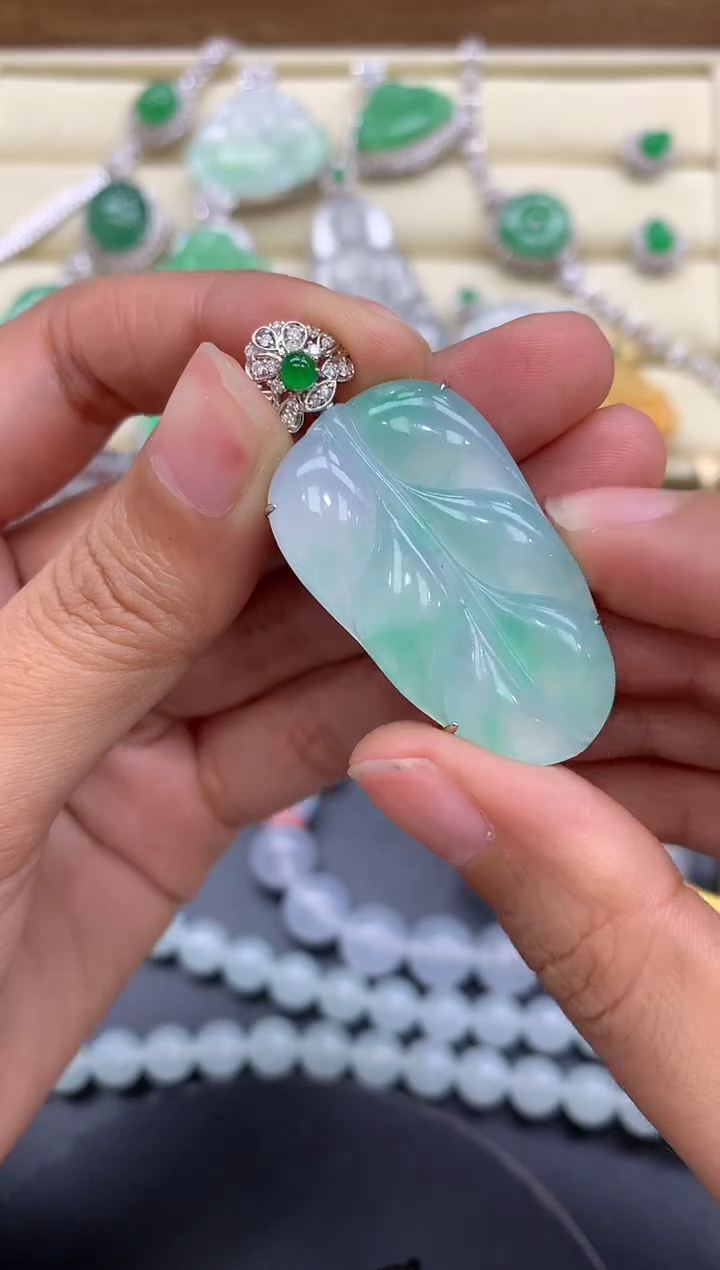 【闪购商品】翡翠颈饰18K金镶嵌316-中国好珍宝